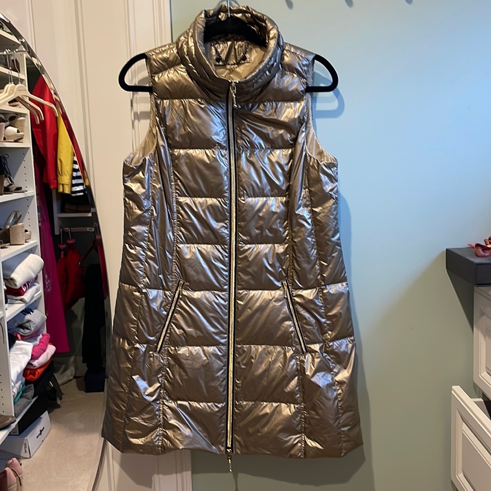 Gorgeous Glod Metallic Vest sz M